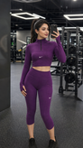 ست نیمتنه آستینبلند و لگ برمودا Nike (بنفش)